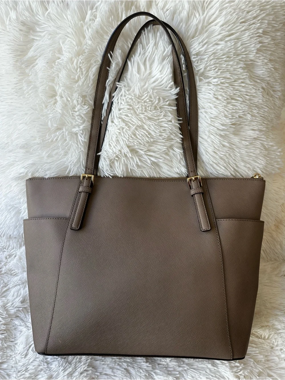 Michael Kors Jet Set Travel Large Taupe Saffiano Leather Tote Bag Gold Hardware - Picture 4 of 15